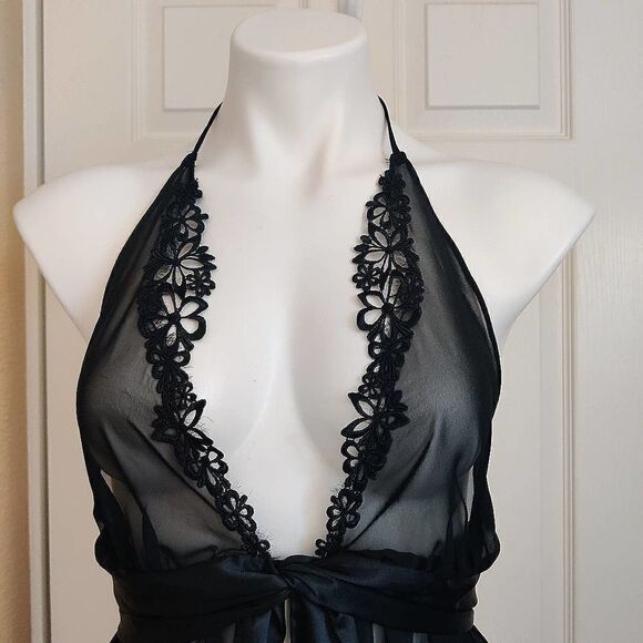 Victoria's Secret Very Sexy black sheer tie front halter chemise M - Picture 2 of 11